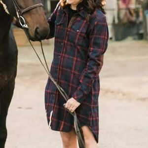 Kavu Flannel Dress, Size Medium